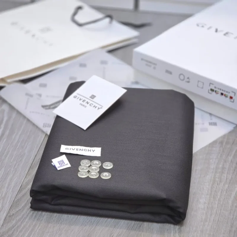 قماش شتوي رجالي بني