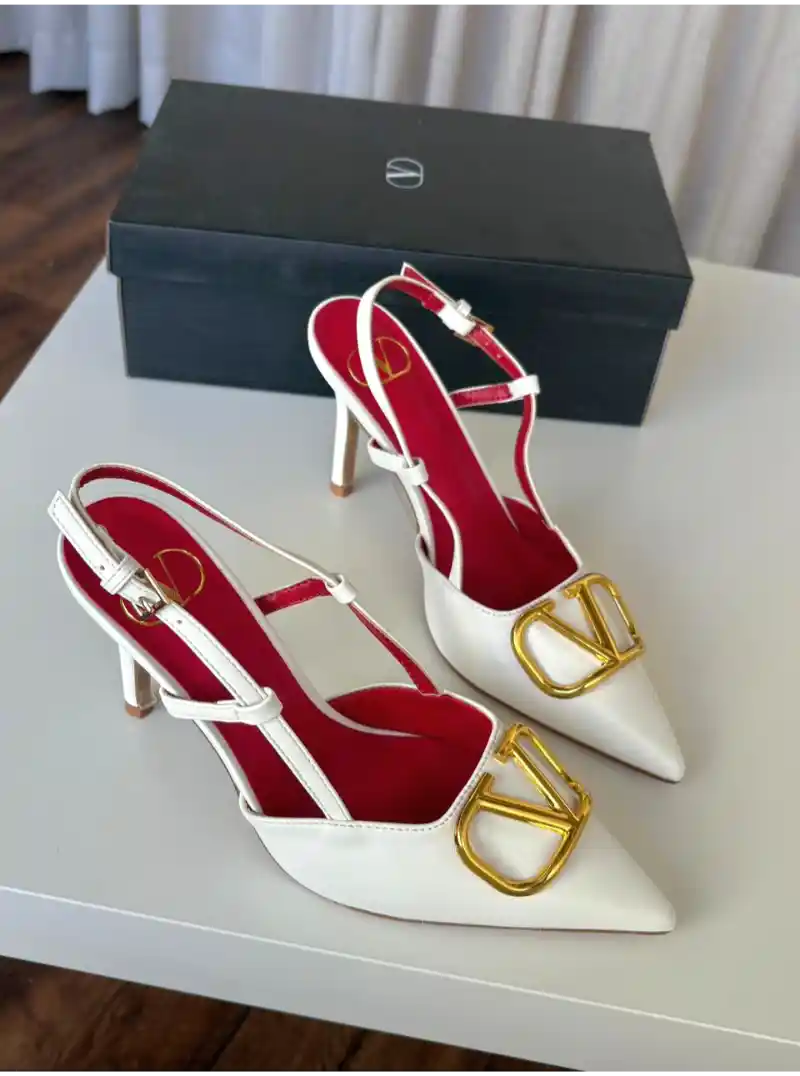 هيلز فلانتينو الأبيض