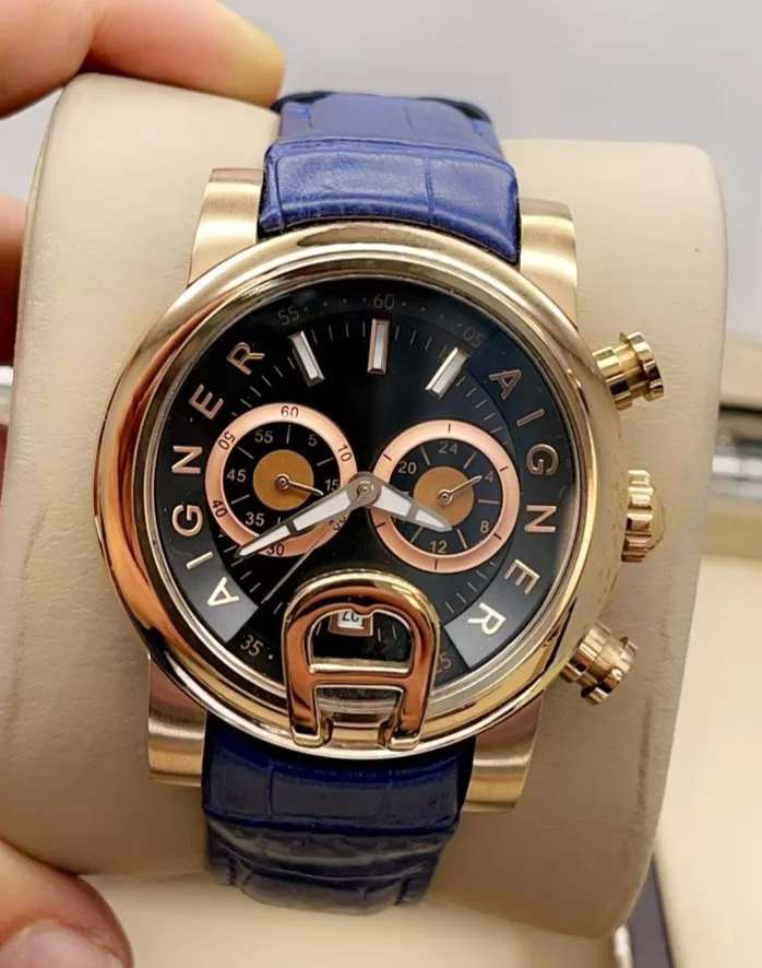 ساعه اقنر جلد أزرق