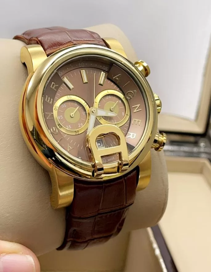 ساعه اقنر رجاليه بنيه جلد