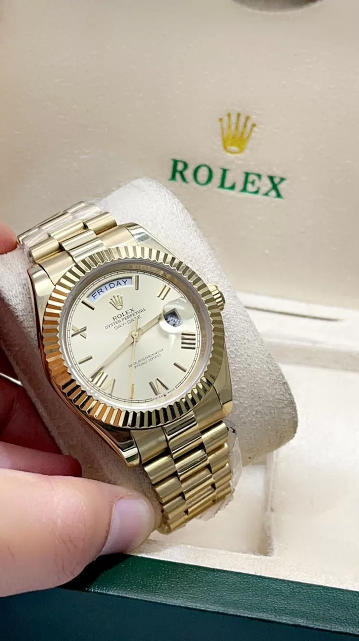 ساعة رولكس دي جيست