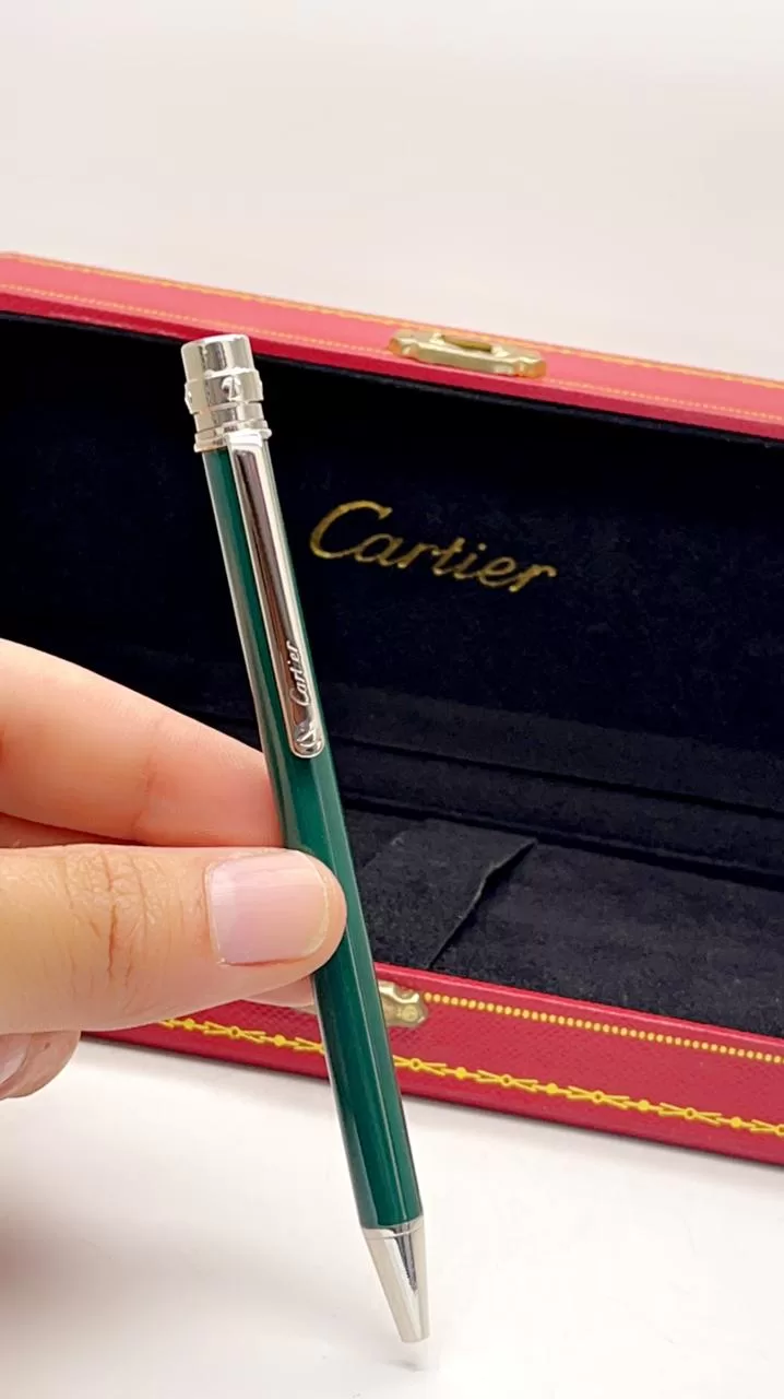 قلم كارتير أخضر
