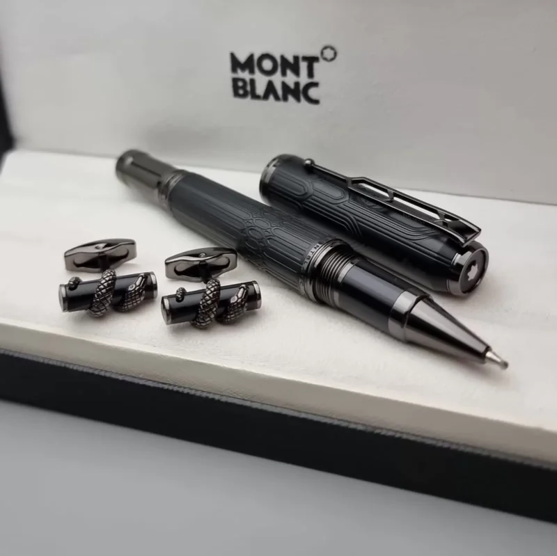 قلم ماركة مونت بلانك اسود مع كبك