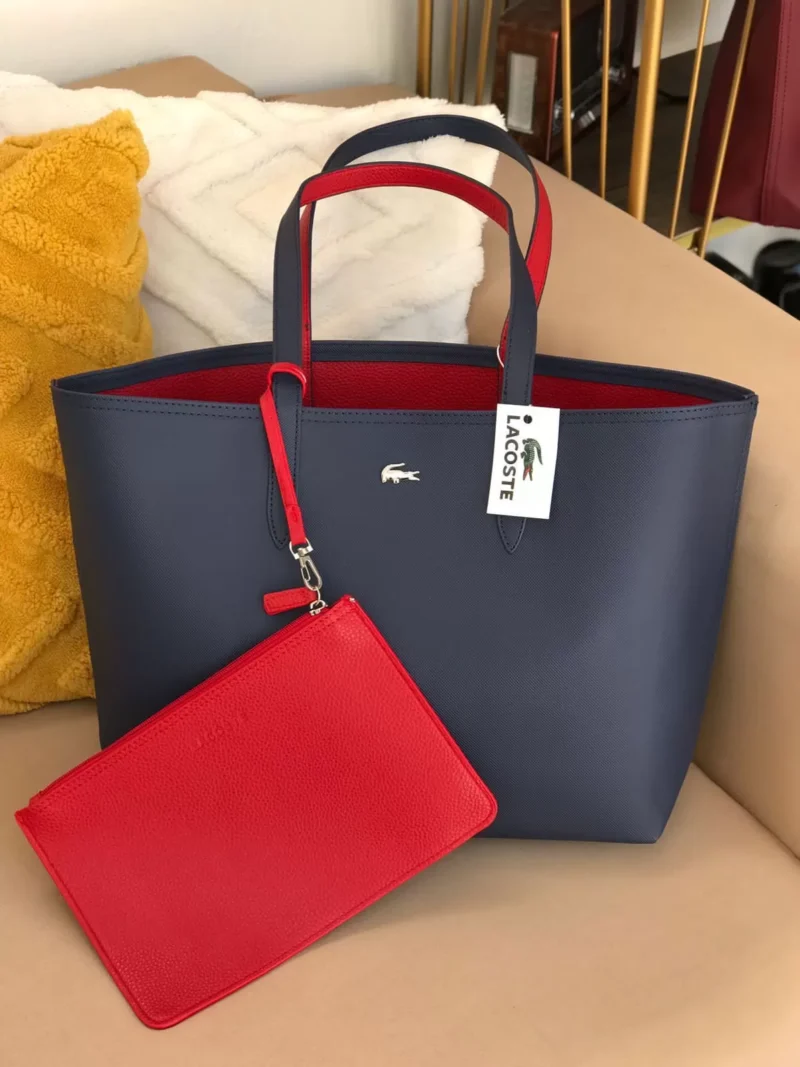 شنطه لاكوست كحلي