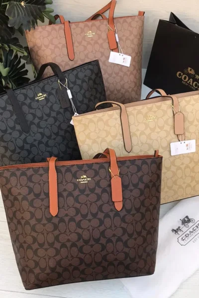 شنط كوتش كبيره