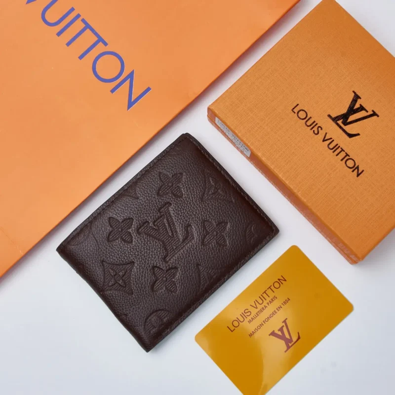 محفظة لويس فيتون رجالي اسود