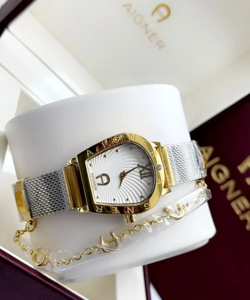 ساعة اقنر نسائي درجة اولى