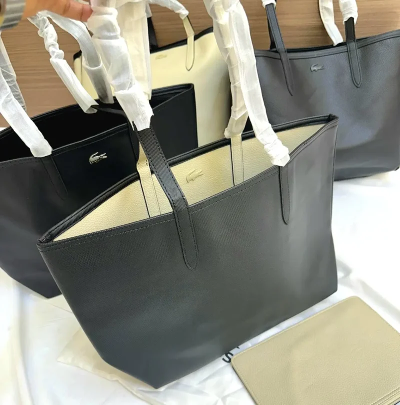 شنط لاكوست كبيره بوجهين