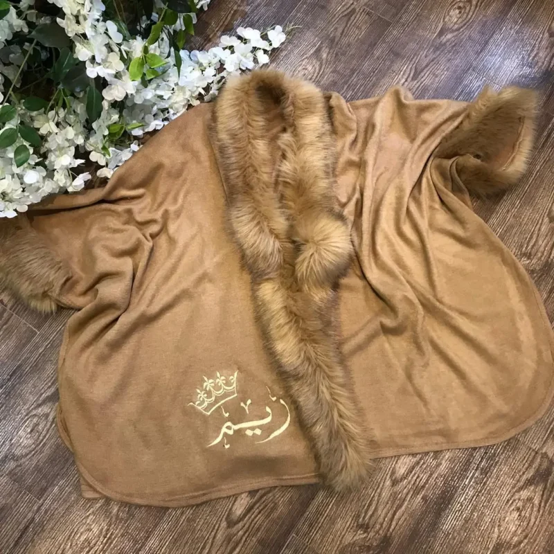 شال نسائي مطرز