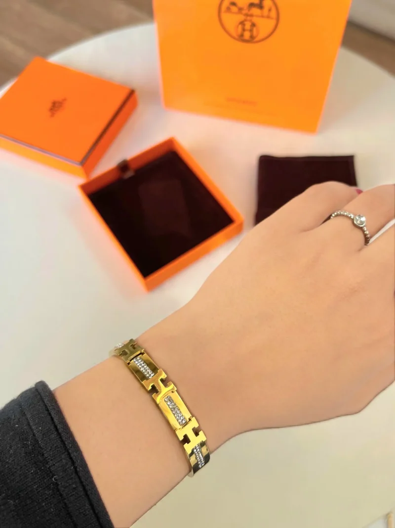 اسوارة هرمز ألماس