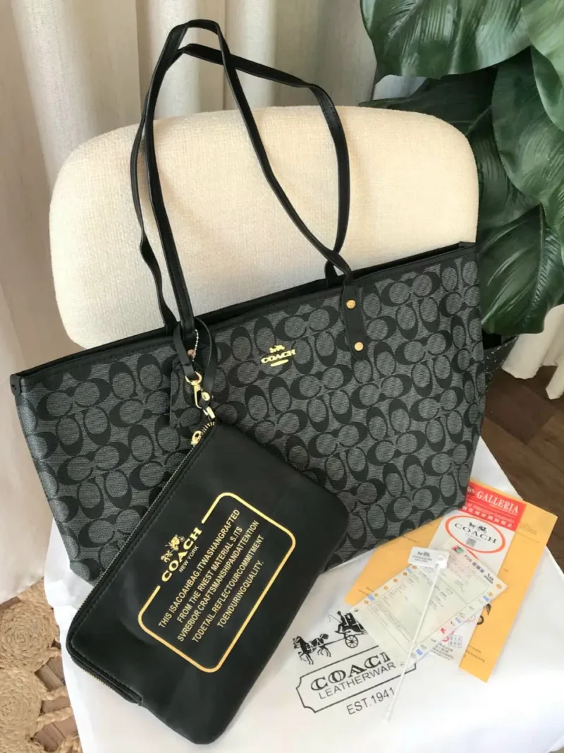 شنطة كوتش اسود كبيره