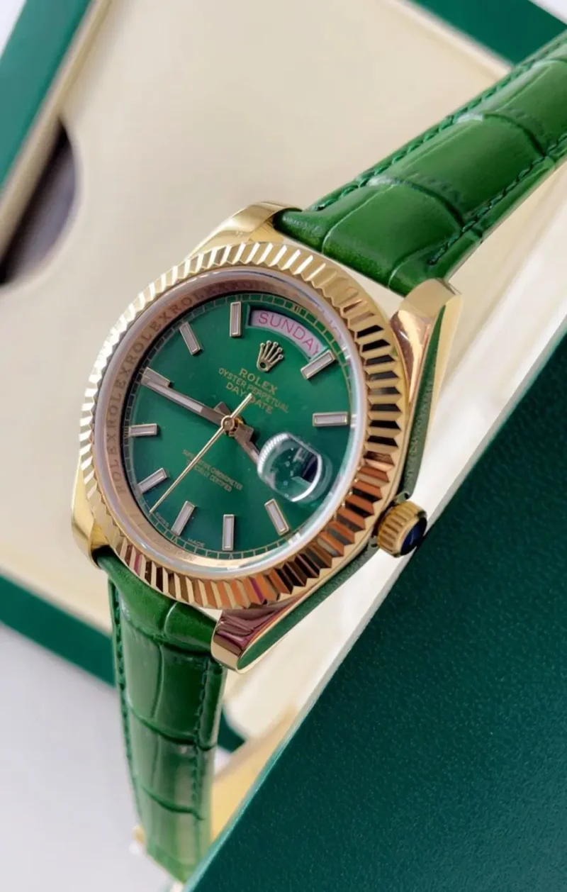 ساعة رولكس جلد رجالي