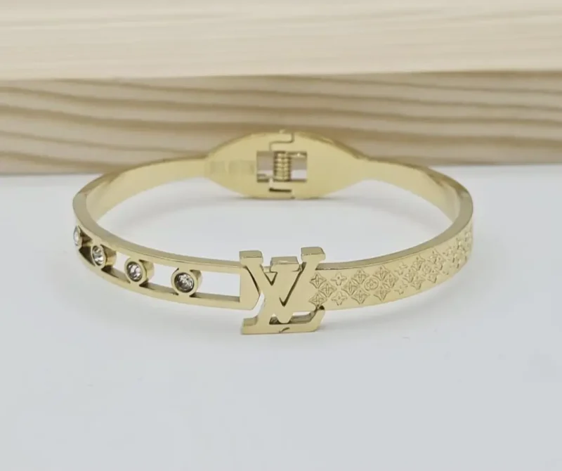 اسوارة لويس فيتون ذهبيه