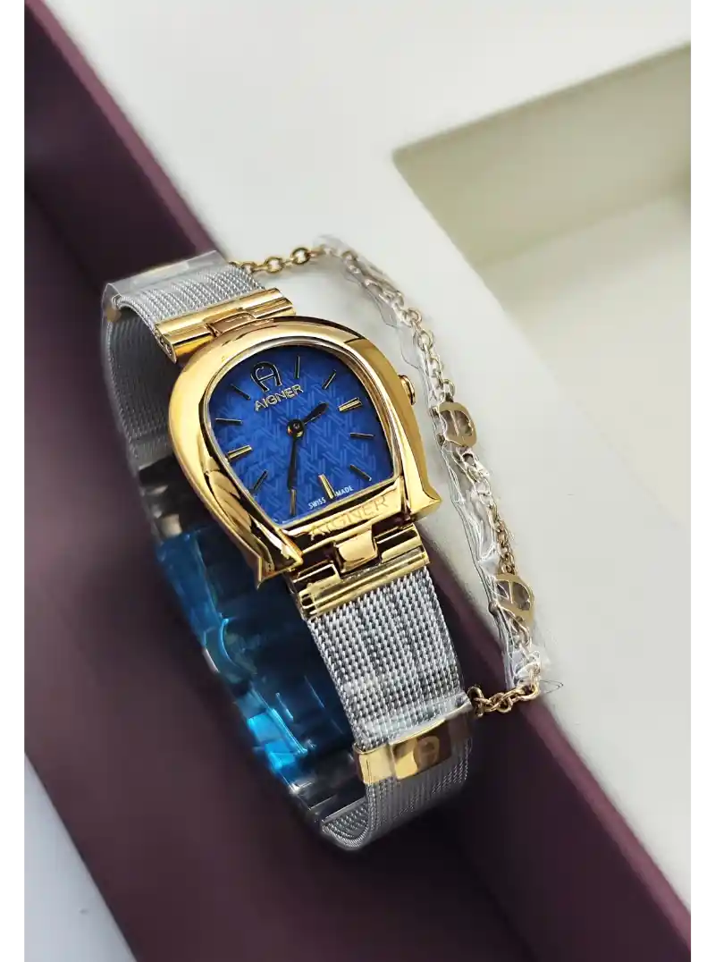 ساعة aigner حريمي