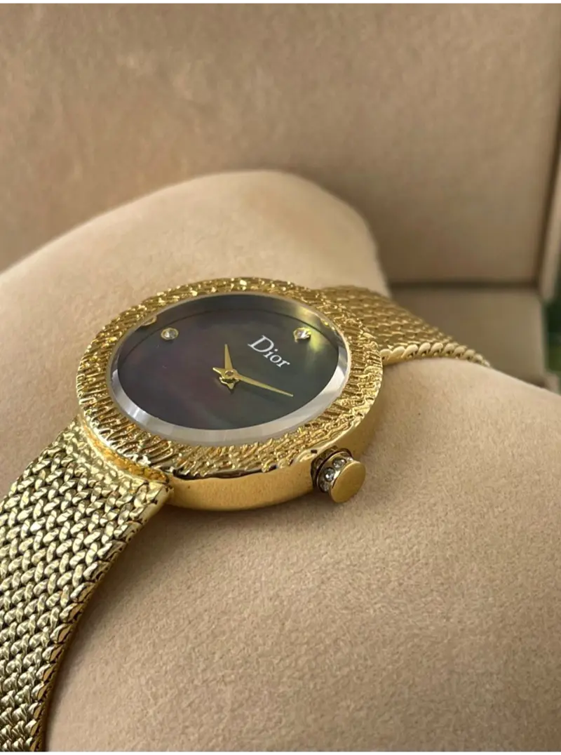 ساعه ديور نسائي ذهبي مينا اسود