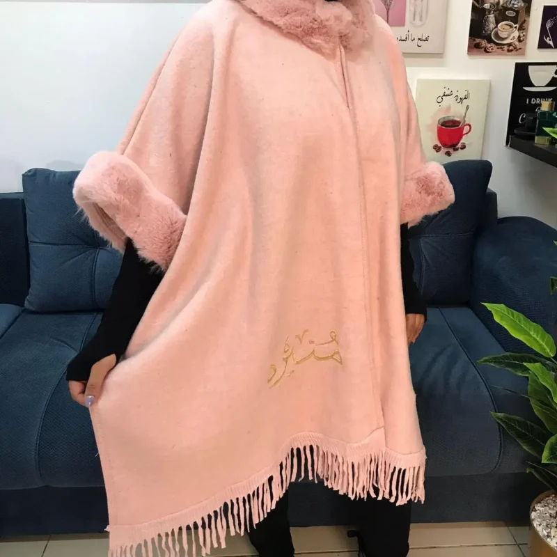 شال شتوي نسائي وردي