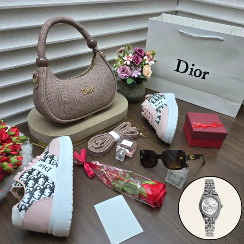 طقم شنط وشوزات ديور