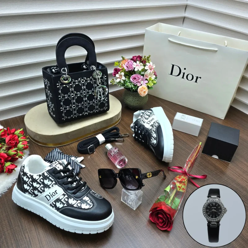 طقم شنطة مع شوز ديور