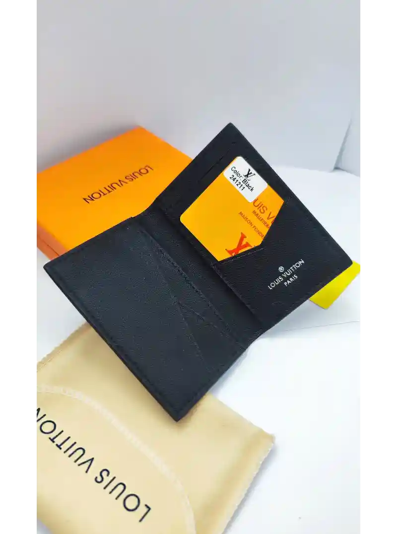 محافظ رجاليه براند 2026 الهبة