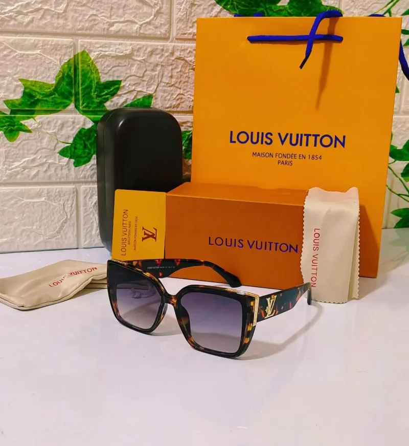 نظاره من لويس فيتون نسائي