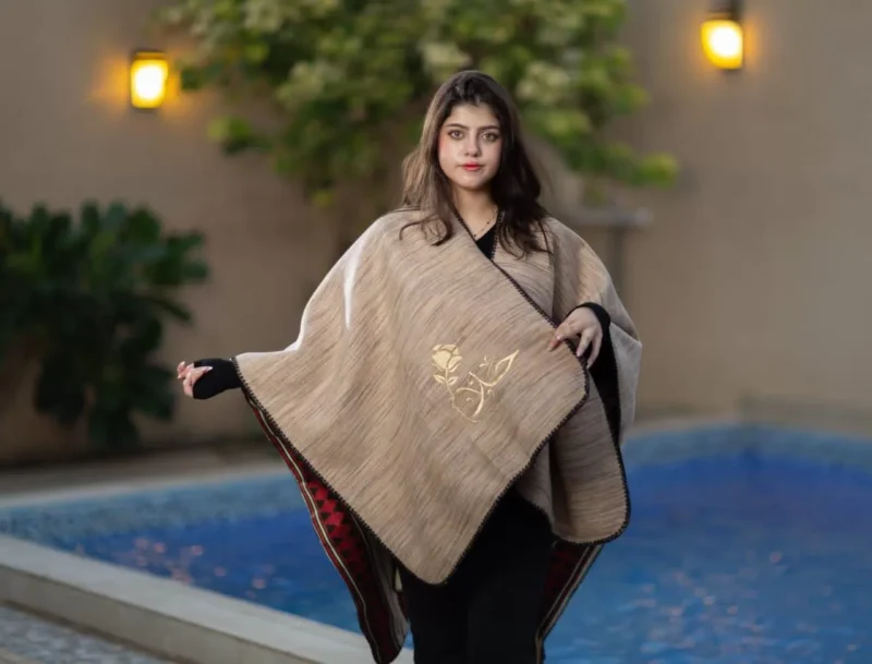 شال نسائي صوف