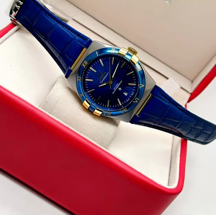 ساعة اوميغا رجالية زرقاء جلد