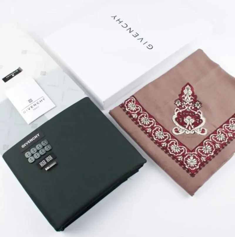 طقم شتوي رجالي ثوب وشال كشمير