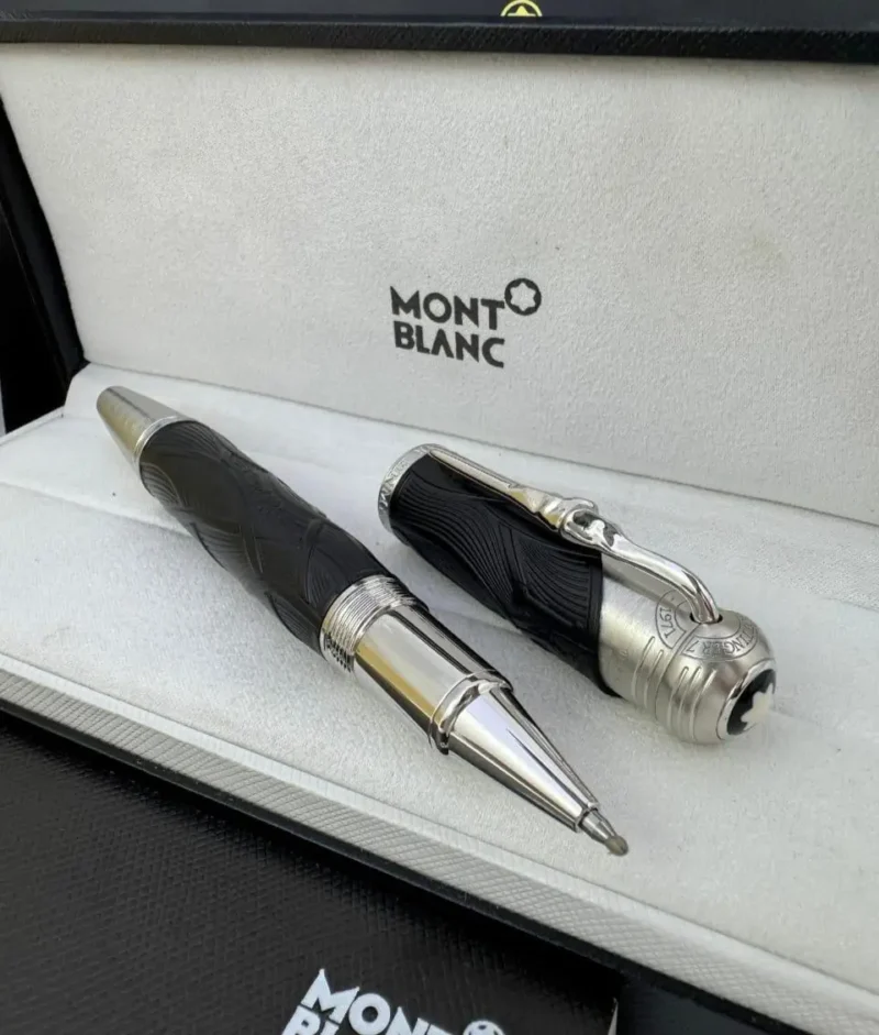 قلم مونت بلانك غطاء