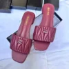 سليبر ميو ميو نسائي عنابي