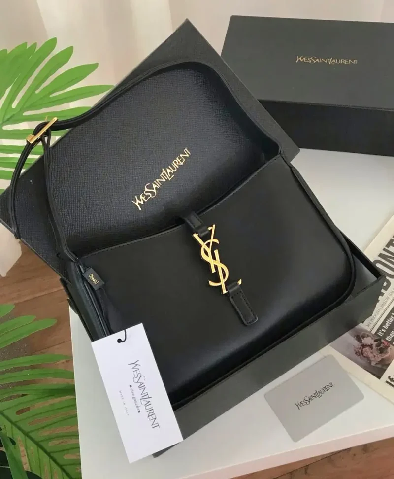 شنطة سان لوران درجة اولى