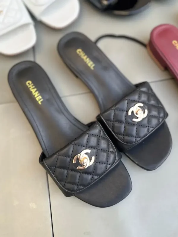 صندل شانيل نسائي