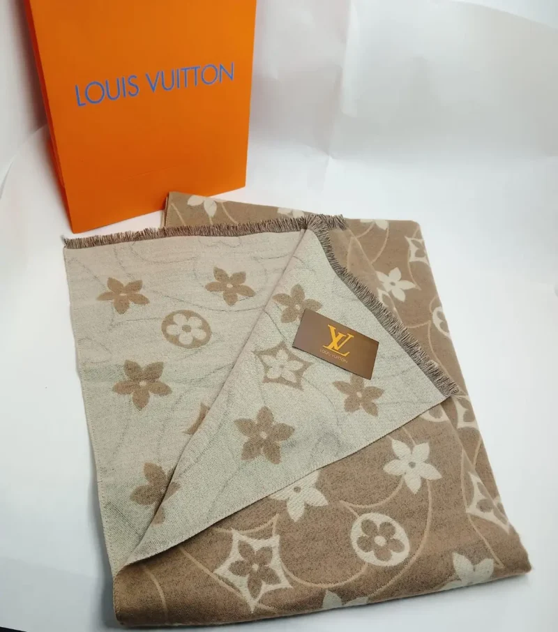 سكارف شتوي براند