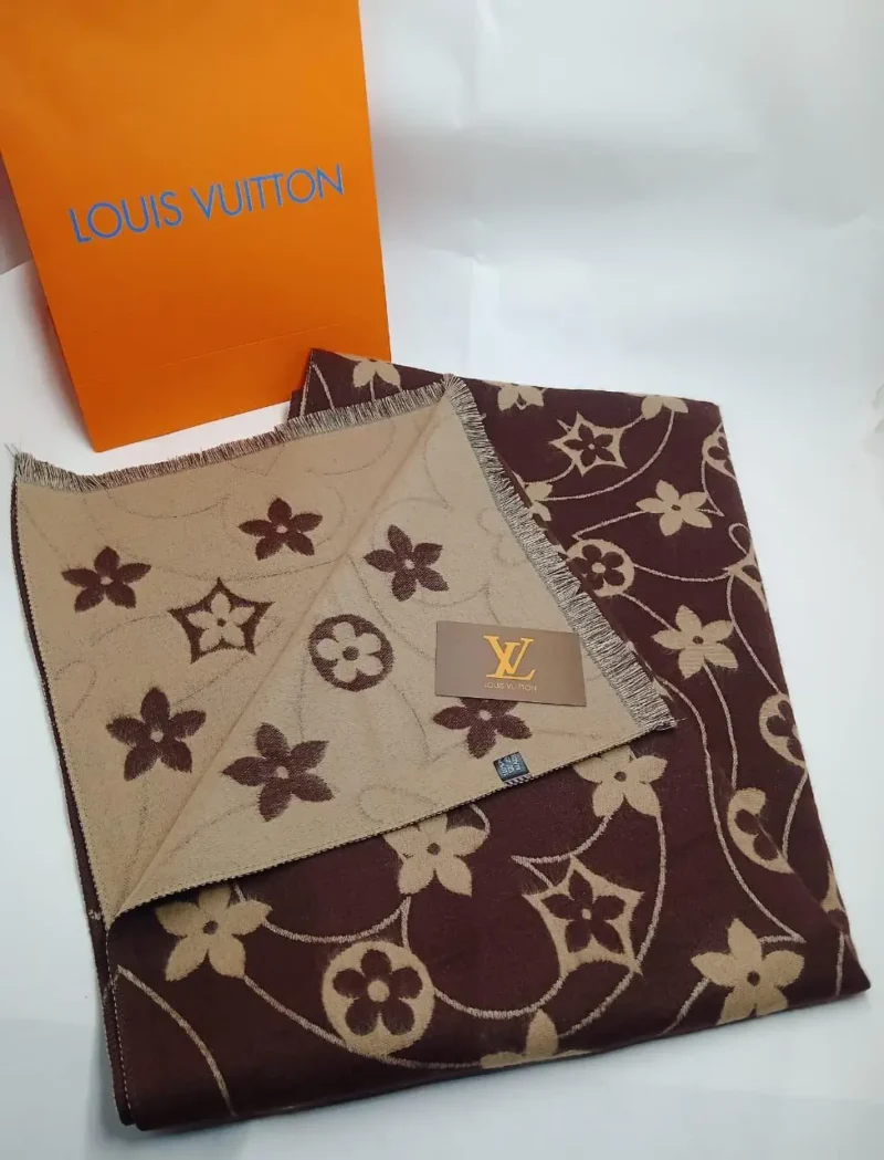 سكارف لويس فيتون نسائي شتوي