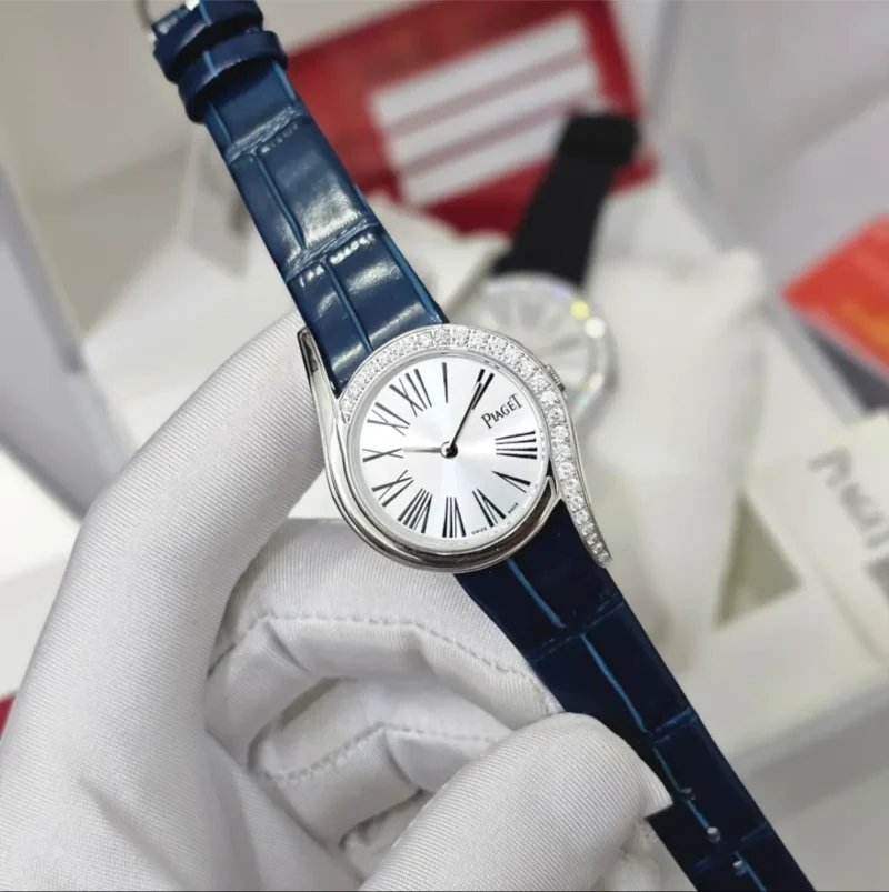 ساعه نسائيه جلد كحلي