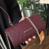 شنطة عنابي صغيرة
