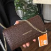 شنطة ميني لون بني