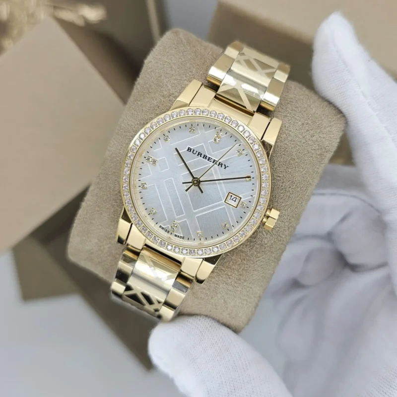 ساعة بربري نسائية