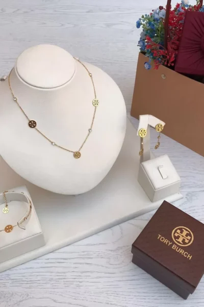 طقم اكسسوارات