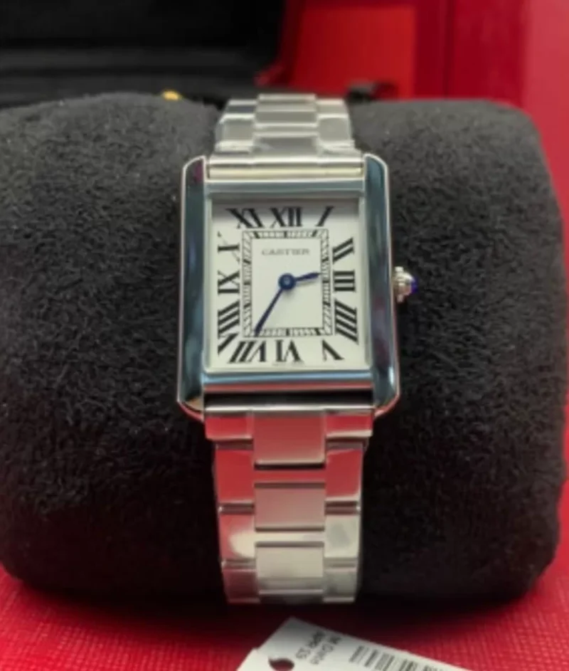 ساعة كارتير نسائي فضي