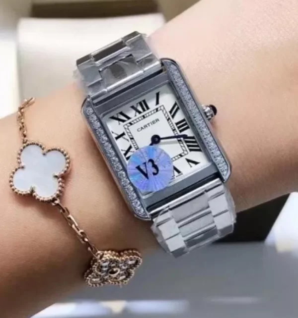 ساعات كارتير تانك نسائي