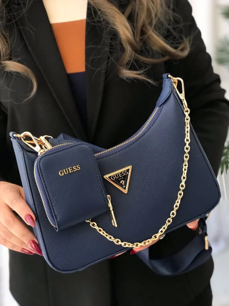 شنطة جيس زرقاء