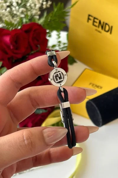 اساور رجاليه ماركة فندي