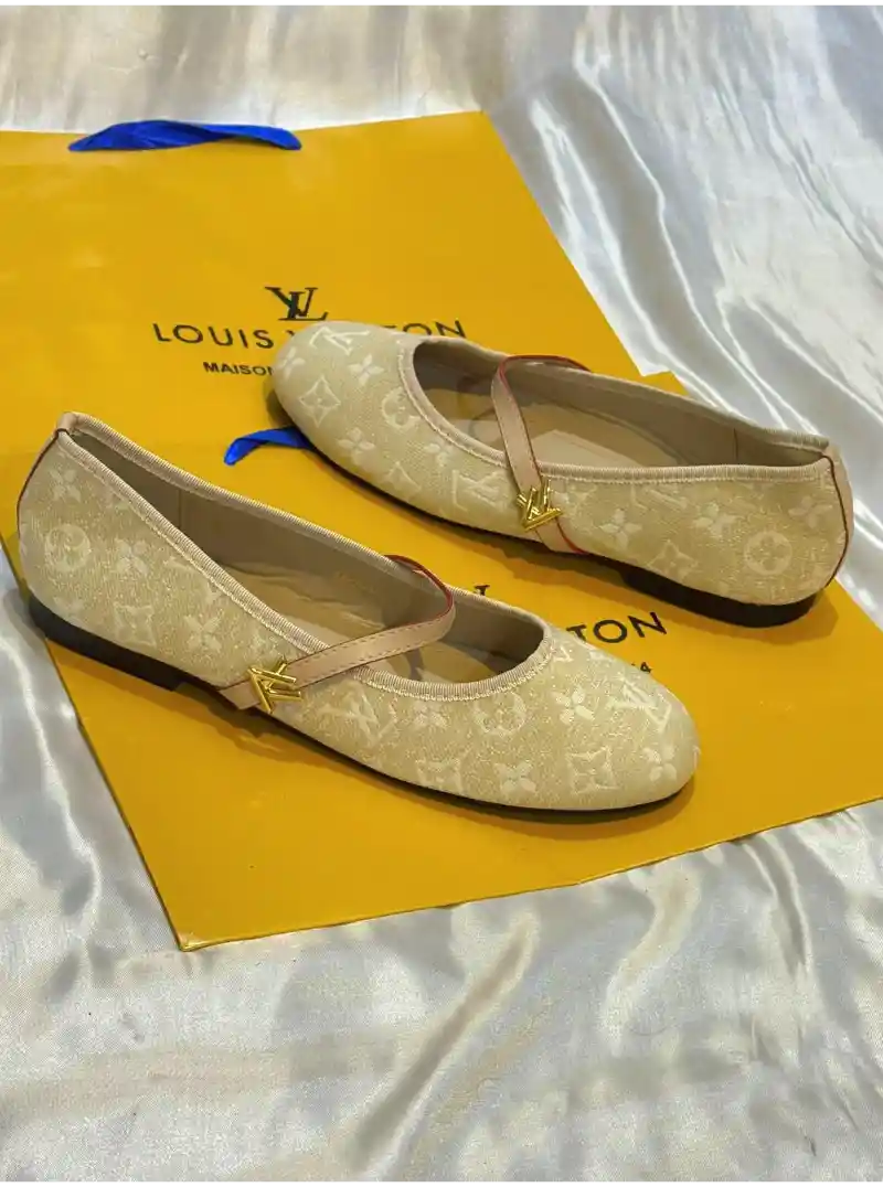 حذاء باليرينا لويس فيتون نسائي