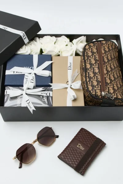 هدية رجالية ديور