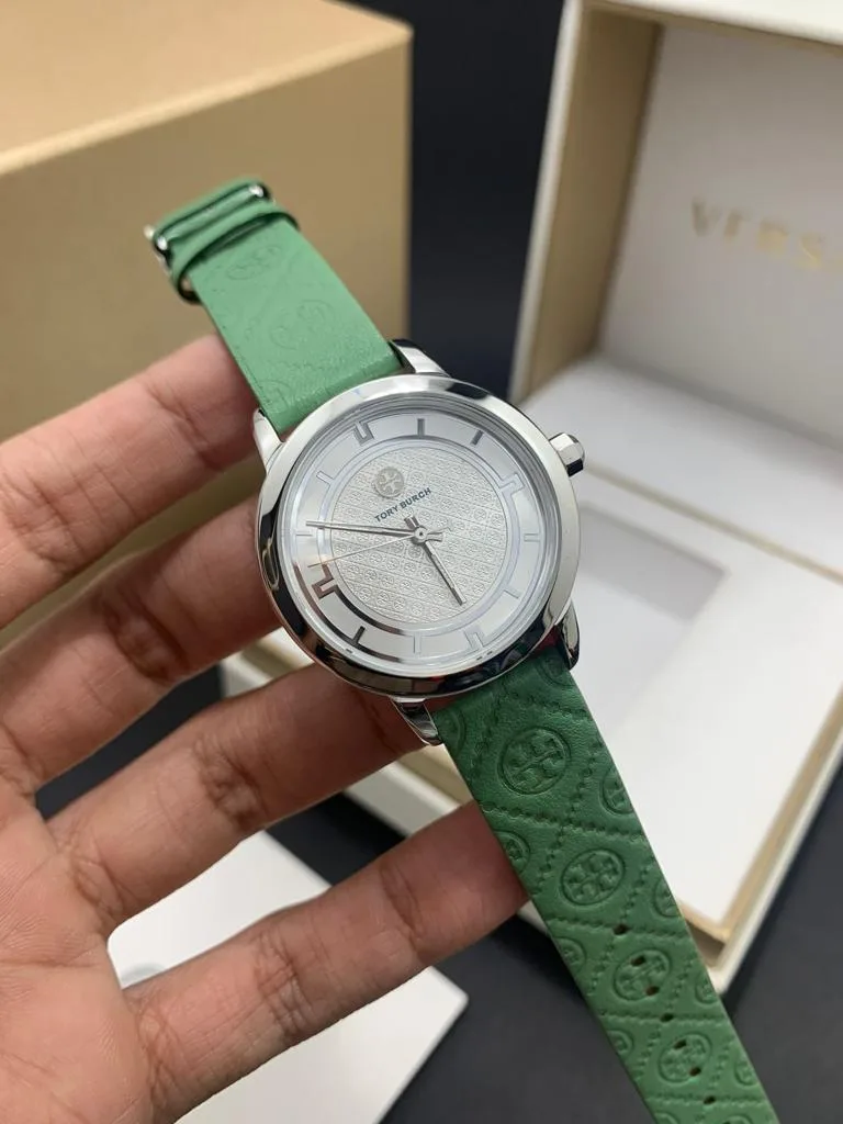 ساعة توري بورش جلد اخضر