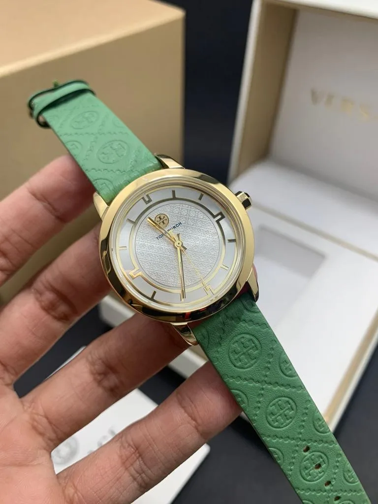 ساعة توري بورش جلد