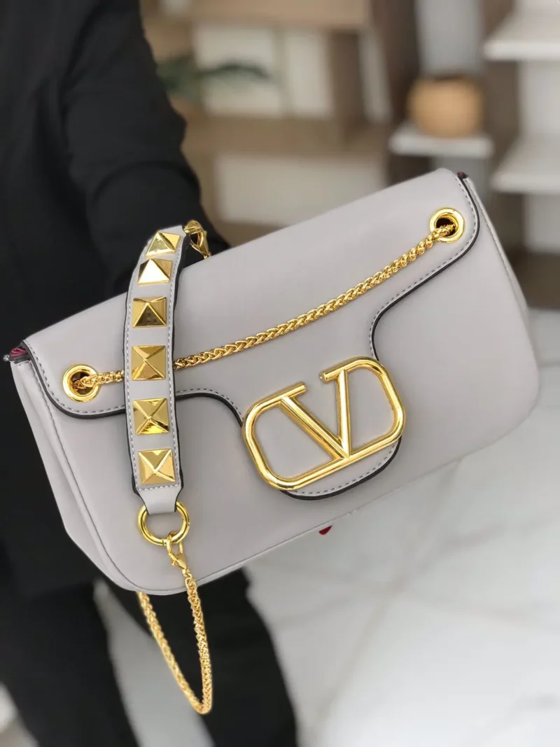 شنطة فالنتينو فضي