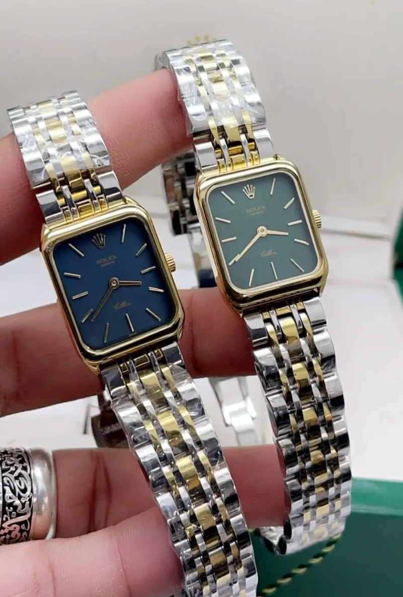 ساعات مستطيله نسائي