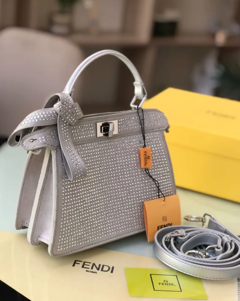 شنطة-فندي-رمادي