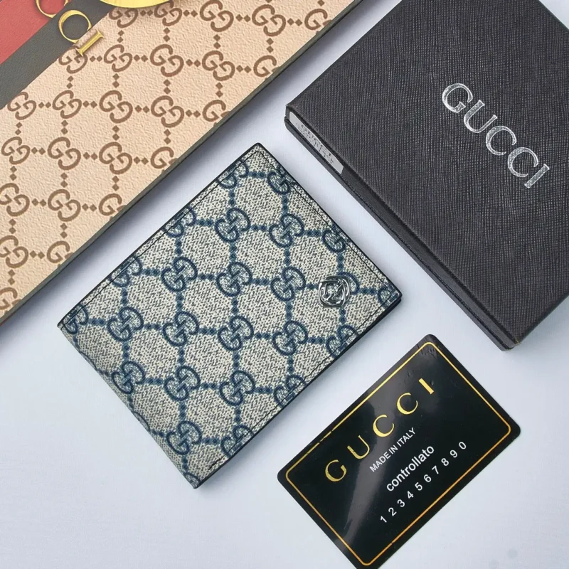 محفظة قوتشي